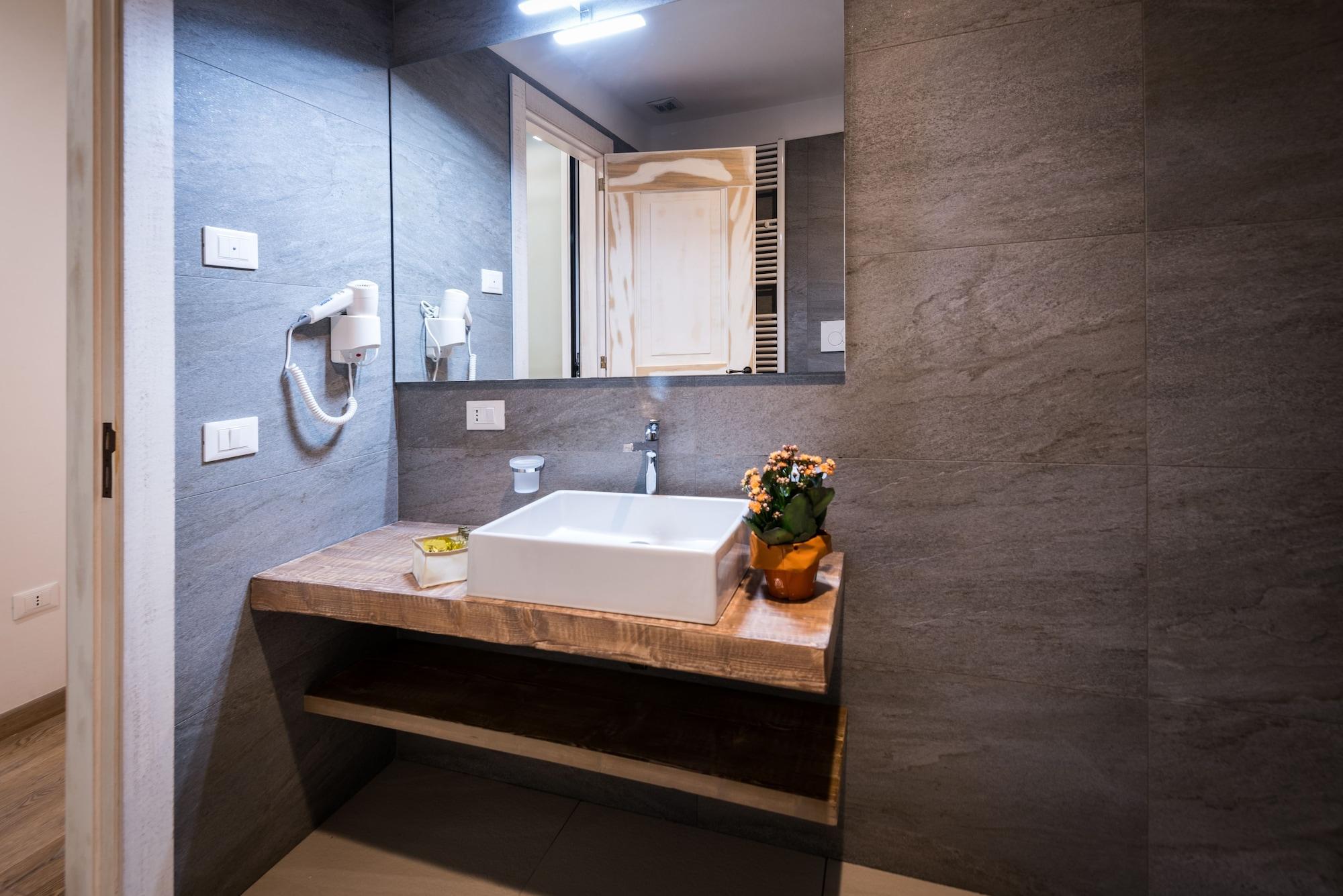 Il Palazzotto Luxury Suites Lecce Ngoại thất bức ảnh